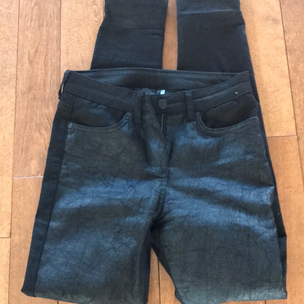 Women’s black jeans